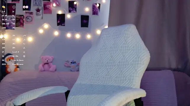 LillyyLilith - Paddle spanks