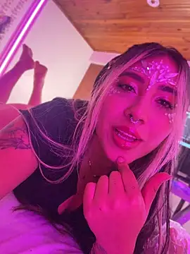 ManuelaVeeleez