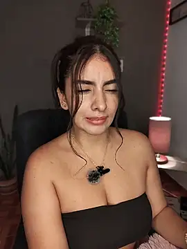Gabby_Hill - sensual dance-oil boos 😈