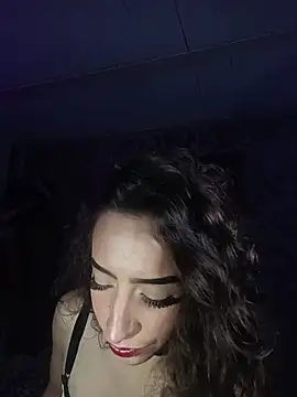 AlexxaAndRileyy - Passionate kiss with a bite🫦