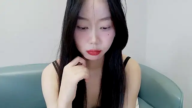 Yuyu9988 - 天使会降临吗？我想会的（控制三分钟脱上衣）