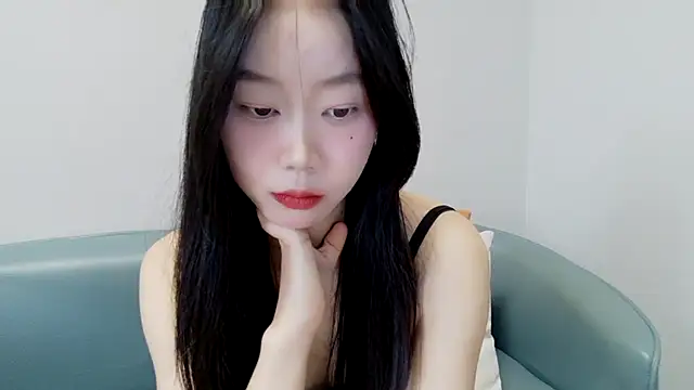 Yuyu9988 - 天使会降临吗？我想会的（控制三分钟脱上衣）