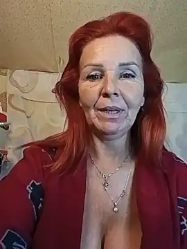 SandraCassandra - Flash boob's