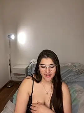Angietubebe - Oral sex and a tit-job—5 minutes.