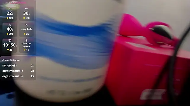 Naia_Bellemont - RIDE DILDO HOT 😈