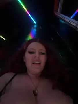 Arlette7 - ARLETT FINGER PUSSY UNDER TABLE VANE