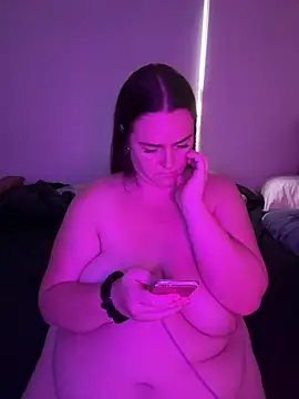 Carinabro10 - Splits naked on dildo