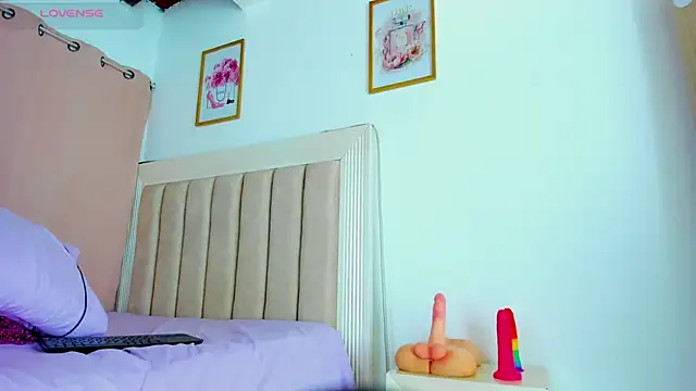 Fabianacutee - fingers in my pussy