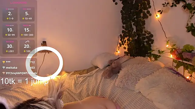 White__SunnyLove - squeeze my nipples + show my camel toe