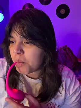 Miacanela_xo - finger pussy