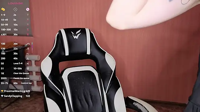 Reaissss - dildo in pussy+ masturbation