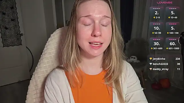 Eve_Sin - Cum on boobies