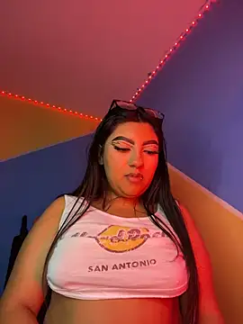 Laulin_TayyyX - Off panties👅👀
