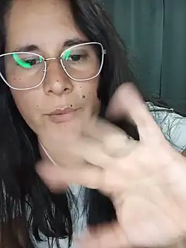 Clara_Arg - Dildo in the pussy 🍆🐚