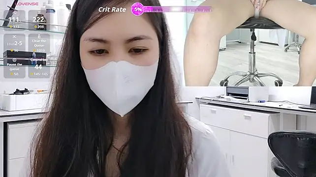 Lubeyou_KT - naked under coat+2m ctr at LAB