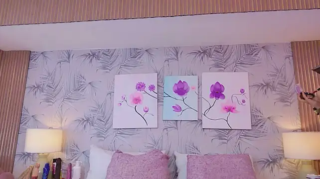 CherryTayloor - Topless dancing 🍒