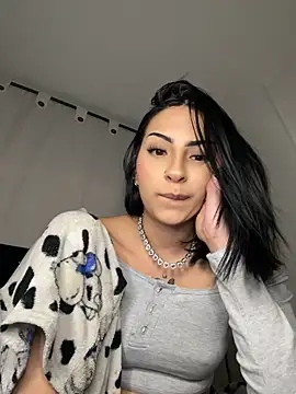 Hilary_pinkk - show pussy in doggy style + oil 🌸