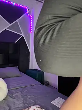 Jazminslut - Me squirt💦