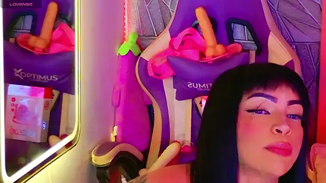 Macasweet - shake ass naked 500