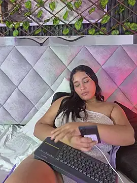Sara_Chanel_ - Spank my ass while you fuck it