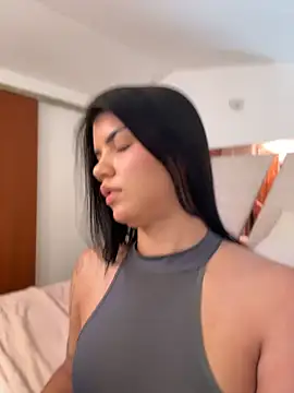 Emma_lopes - naked+ fingering💦🍆 pussy wet