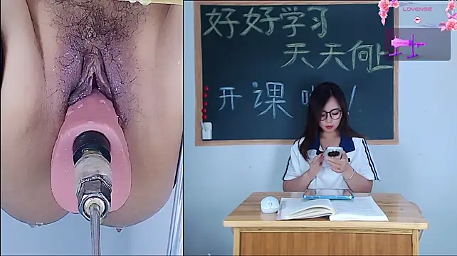 Juzi1213 - 超级学妹超级多水