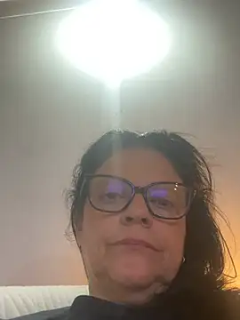 Sharongirl07 - Big squir and Finger