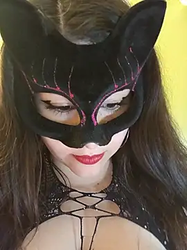 Conejita69n_n - Juego con mis pezones? 🔥