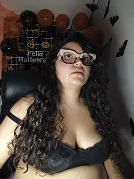 JuliSweet - SHOW PUSSY