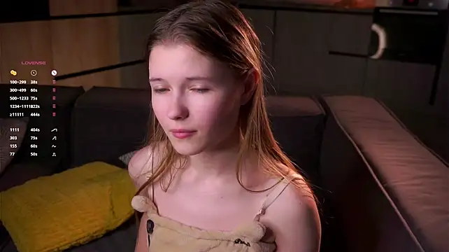 LynHillaire