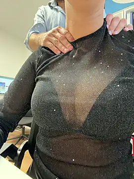 Hii_Lolla - Orgasm at work and LT Video