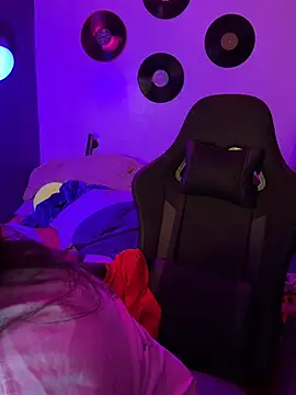 Miacanela_xo - finger pussy