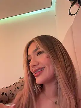Ariannaa_1 - Hazme feliz y ayúdame a llegar al top🐆❤