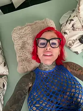 CatCoxx - Show boobs lt 1 vid