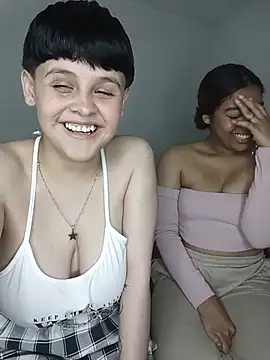 Valkiria_and_Sam - Undress both