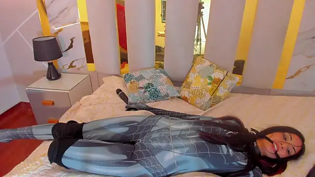 Alicee_Nahara - controls masturbation Toy Domi 🥵💦3mts