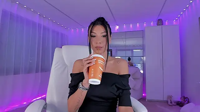 Missdiamond_ - tease time