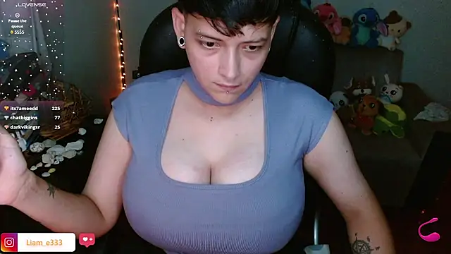 Liam_iker - Spit boobs💙