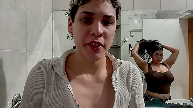 MarcellaGriffin - {show lesbian // Lick Pussy