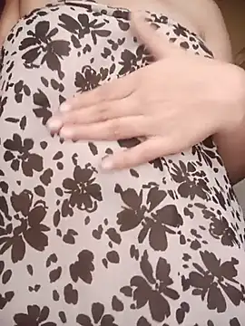 Divya3107 - show ass hole with doggy style