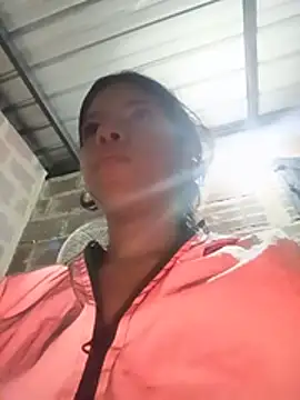 Broken_Latina_Whores_JE - Show ass🔥