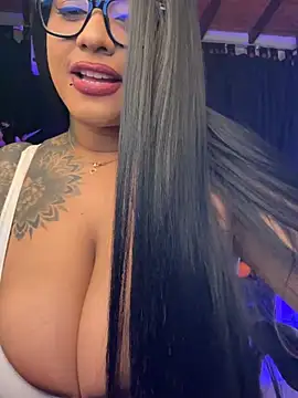 Monroe_777 - WATERFALL SQUIRT+CONTROL TOY X 5M💖