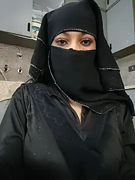 Noorkhatoon - Dildo in pussy
