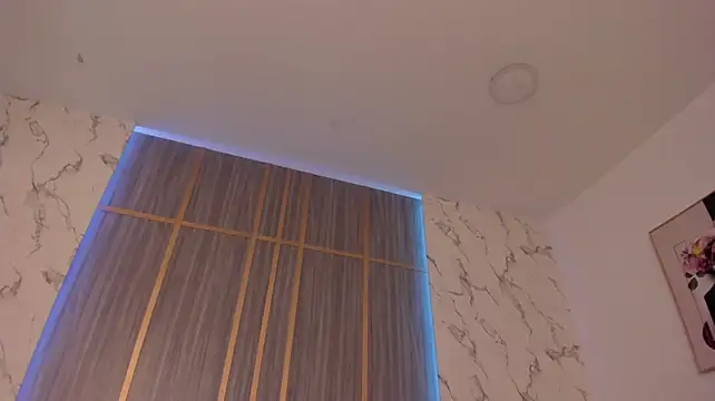 IsabellaAllen - ride dildo⭐