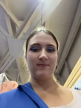 AdelRich - Show pussy 2 gerl 🔥