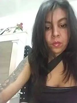 Juliet_Nasty - Finger in my ass