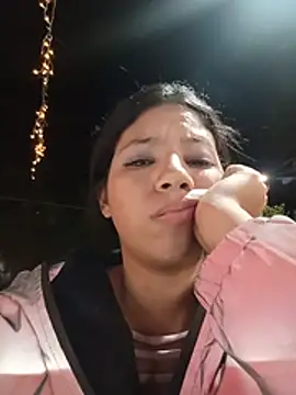 Broken_Latina_Whores_JE - Show ass🔥
