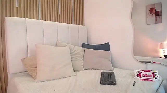 KimSensual_ - show body