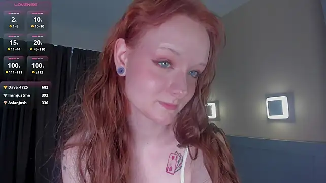 Miraletta - open pussy