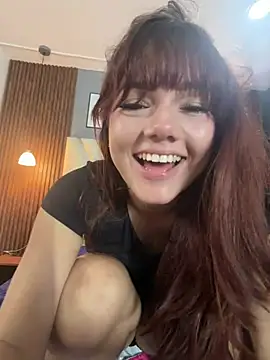 Amelia_rousse26 - 2 fingers in the mouth